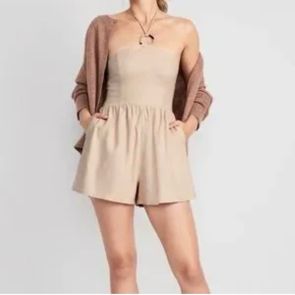 Old Navy L Cream Linen blend  Halter Romper simple comfort